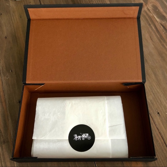 Coach Gift Box with Ribbon, black - Picture 10 of 14